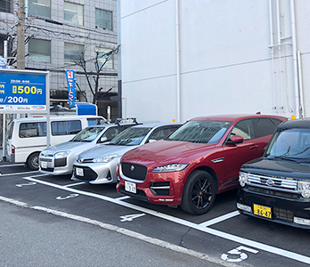 フラップ式駐車場