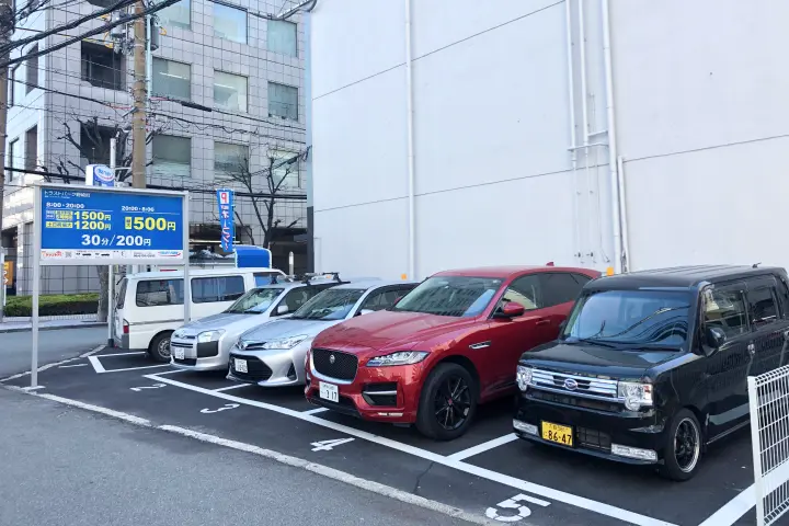 フラップ式駐車場