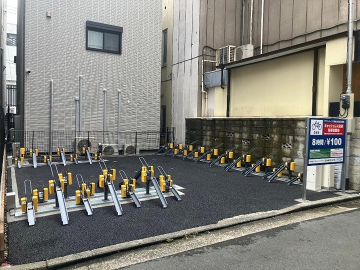 トラストパーク京急鶴見駅前駐輪場
